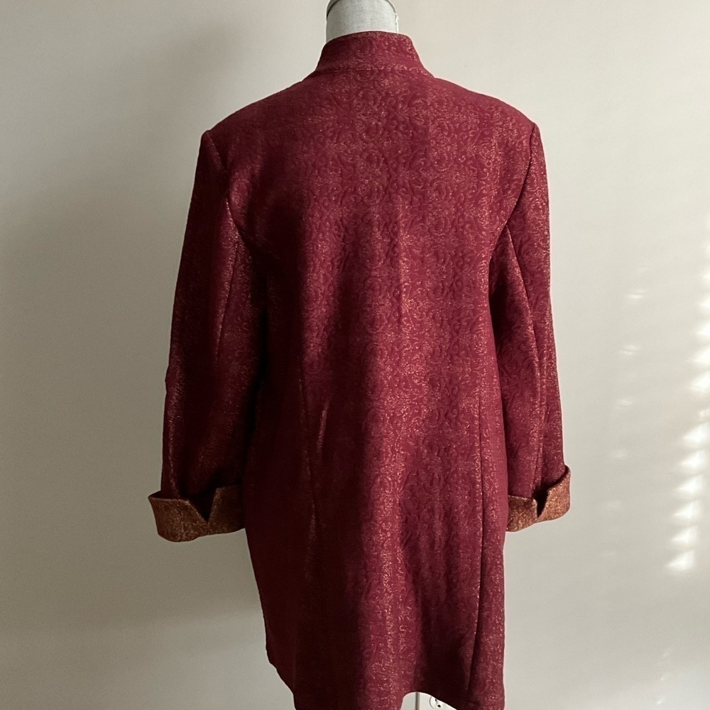 CHICO'S | LONG JACKET SIZE 2 BURGUNDY GOLD - Picture 10 of 10